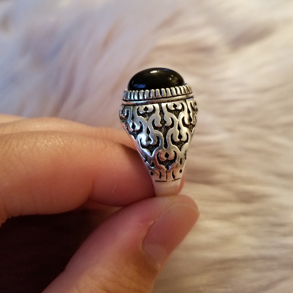 💎 Black onyx glass stone metal ring - Picture 4 of 5